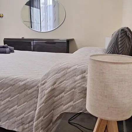 Nenni Al Mare شقة *